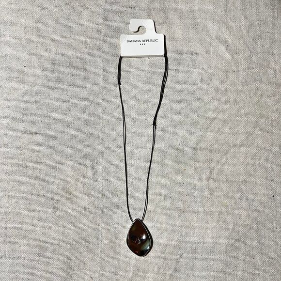 NWT Banana Republic Jewelry Chunky Silver Pendant Necklace with Black Cord - Picture 3 of 7